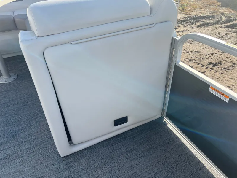 Slide: The Image of Sweetwater 2023 Sweetwater 2086 Cruise Pontoon $27995 2023 - 14