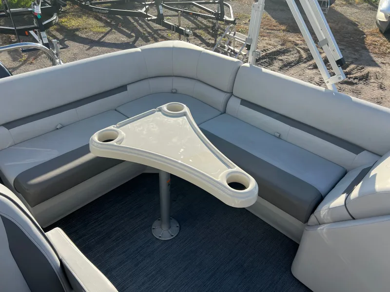 Slide: The Image of Sweetwater 2086 Cruise Pontoon 2023 - 12