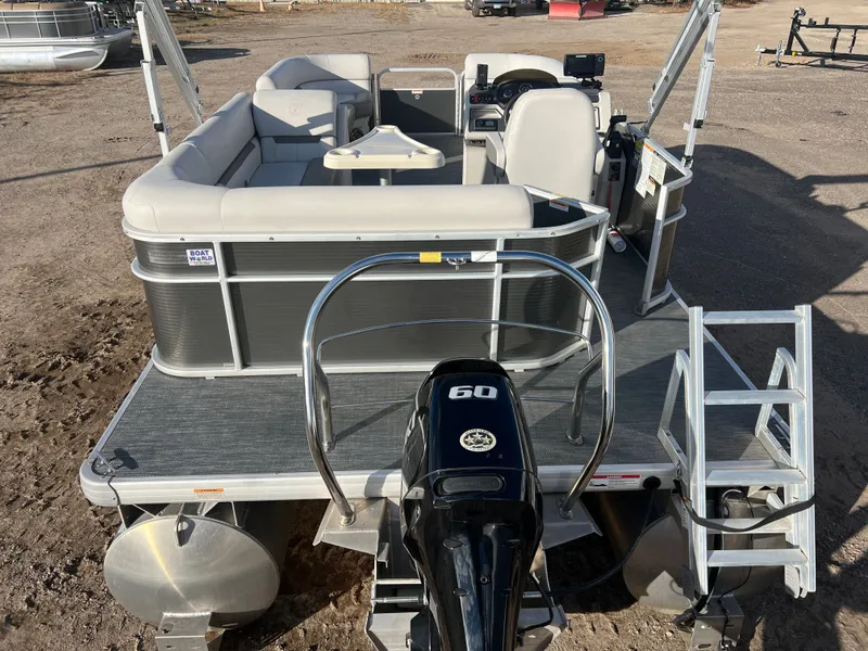 Slide: The Image of Sweetwater 2086 Cruise Pontoon 2023 - 22