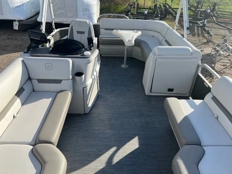 Slide: The Image of Sweetwater 2086 Cruise Pontoon 2023 - 5