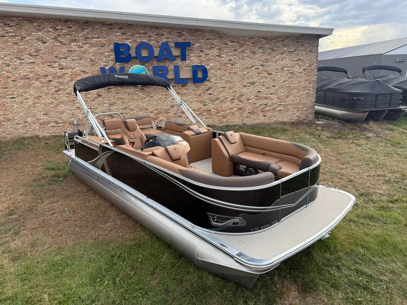 The Image of Tahoe LTZ 2385 Cruise Rear Bench (CRB) & Honda 4-Stroke EFI 2025 - 1