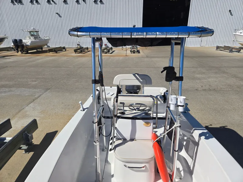 Slide: The Image of Sportsman 19 ISLAND REEF 2016 - 3