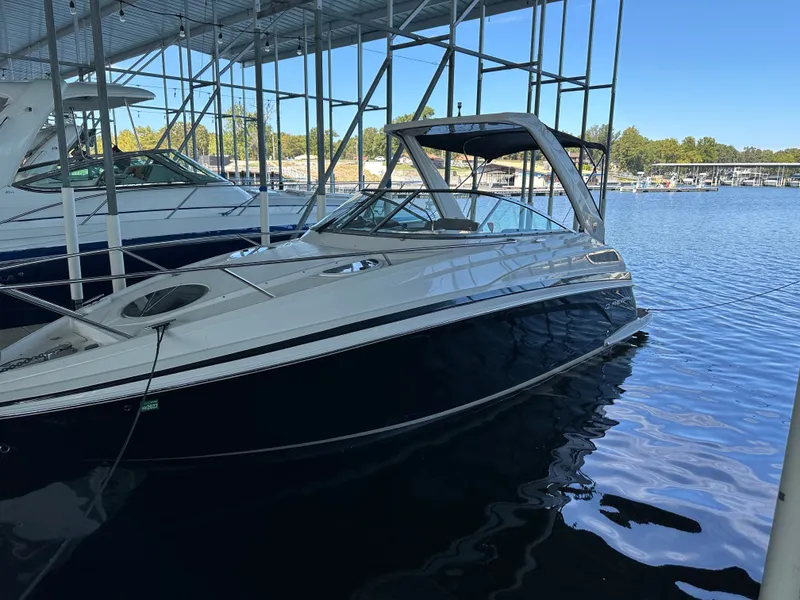 The Image of Regal 28 Express 2013 - 1