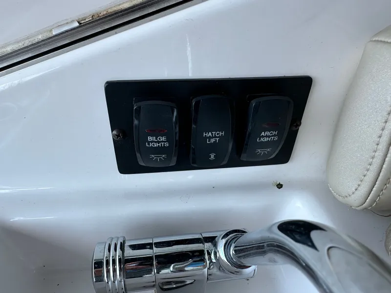 Slide: The Image of Regal 28 Express 2013 - 12