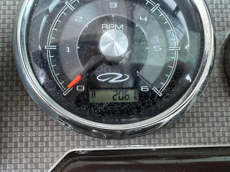 Slide: The Image of Regal 28 Express 2013 - 6