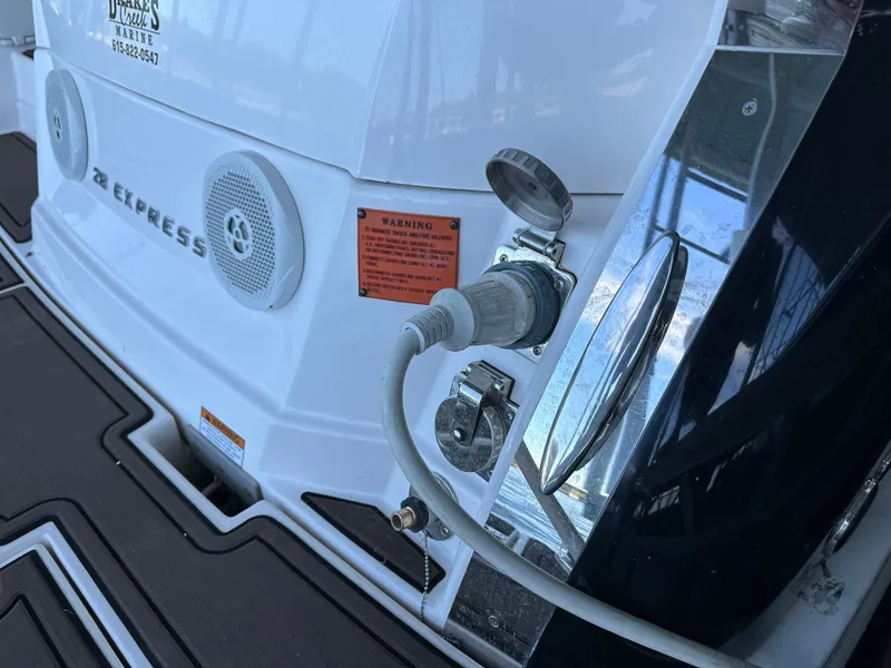 Slide: The Image of Regal 28 Express 2013 - 7