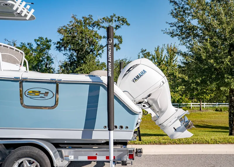 Slide: The Image of Sea Hunt Ultra 275 CB 2026 - 3