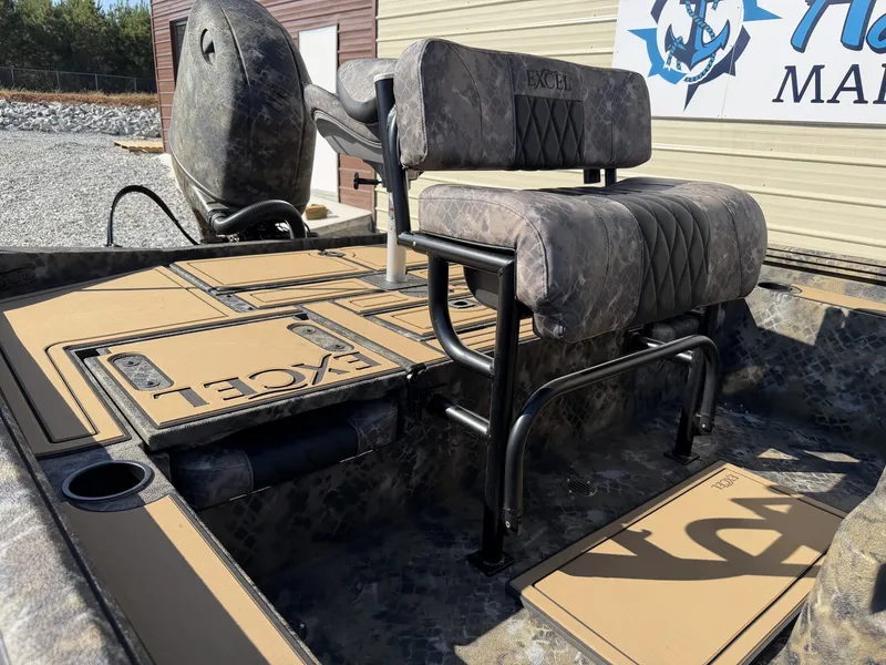 Slide: The Image of Excel 220 Bay Pro Elite 2026 - 3