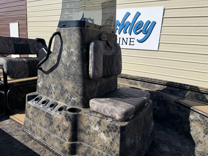 Slide: The Image of Excel 220 Bay Pro Elite 2026 - 4