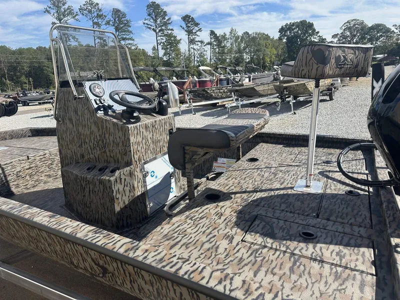 Slide: The Image of Xpress H190B Bay 2026 - 7