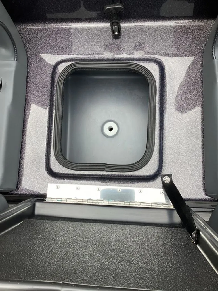 Slide: The Image of Bass Cat Cougar FTD SP 2026 - 30