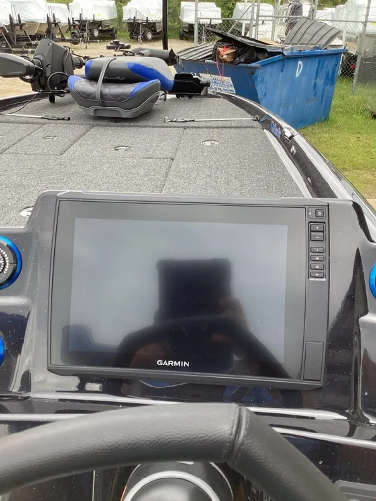 Slide: The Image of Bass Cat Cougar FTD SP 2026 - 37