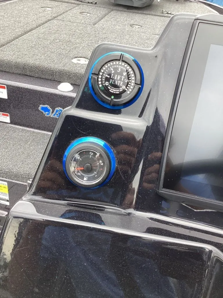 Slide: The Image of Bass Cat Cougar FTD SP 2026 - 38