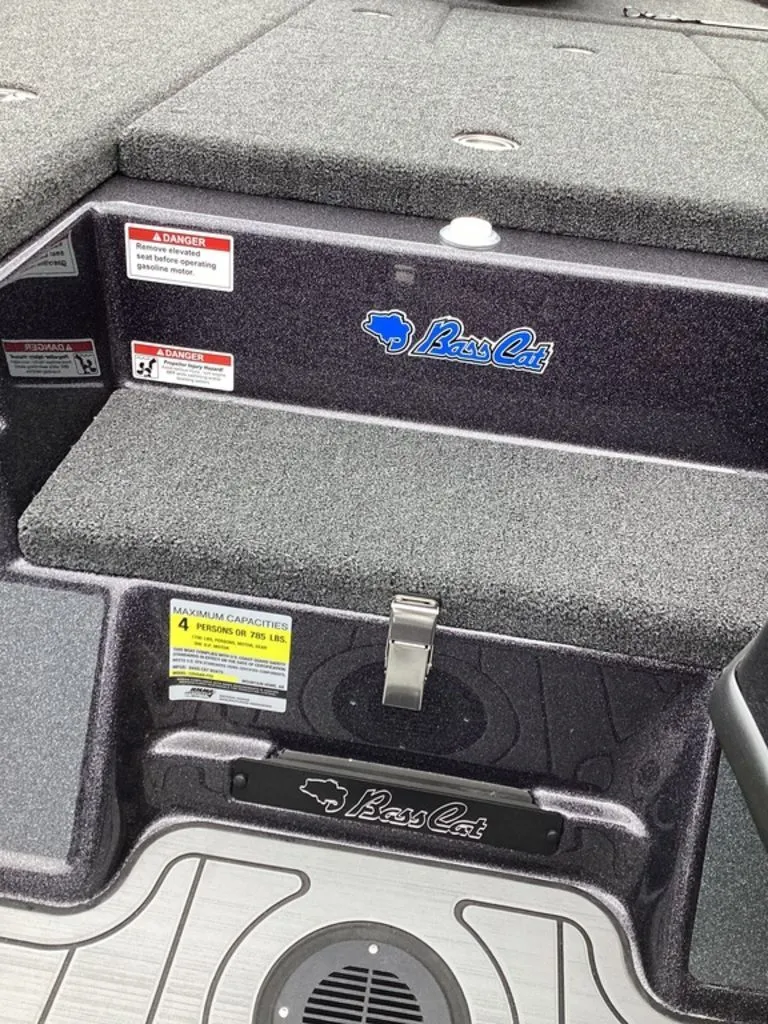 Slide: The Image of Bass Cat Cougar FTD SP 2026 - 40