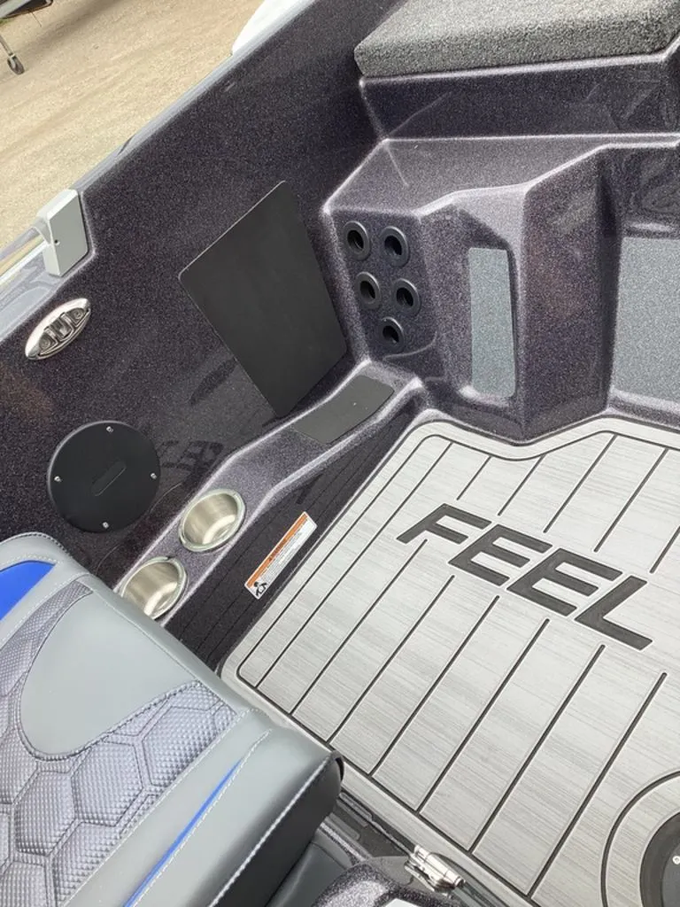 Slide: The Image of Bass Cat Cougar FTD SP 2026 - 43