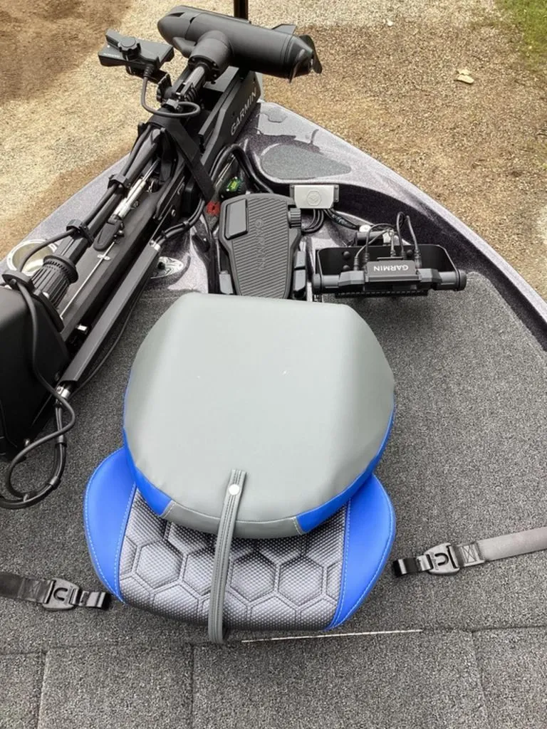 Slide: The Image of Bass Cat Cougar FTD SP 2026 - 60