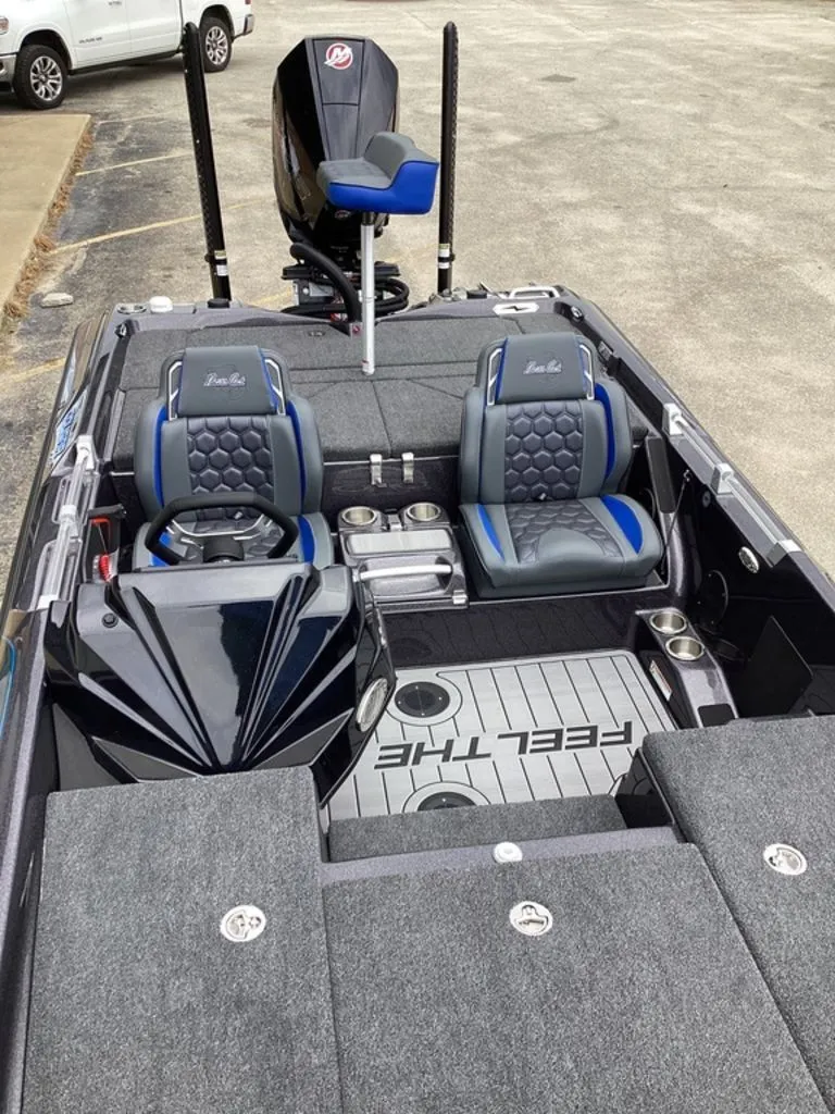 Slide: The Image of Bass Cat Cougar FTD SP 2026 - 62