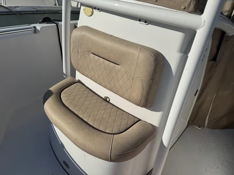 Slide: The Image of Sportsman Heritage 231 Center Console 2020 - 10