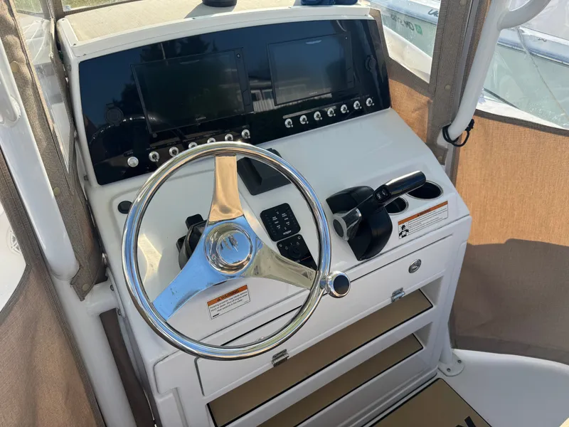 Slide: The Image of Sportsman Heritage 231 Center Console 2020 - 14