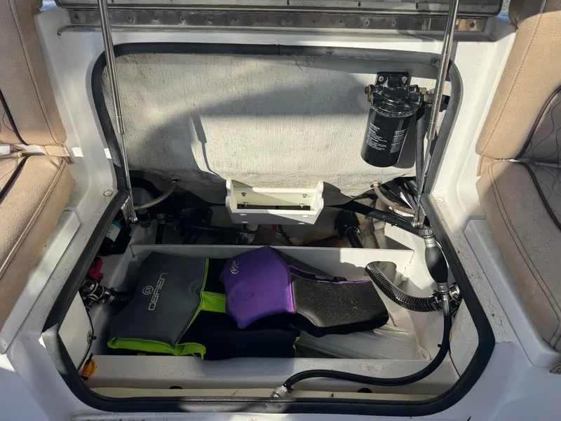 Slide: The Image of Sportsman Heritage 231 Center Console 2020 - 22