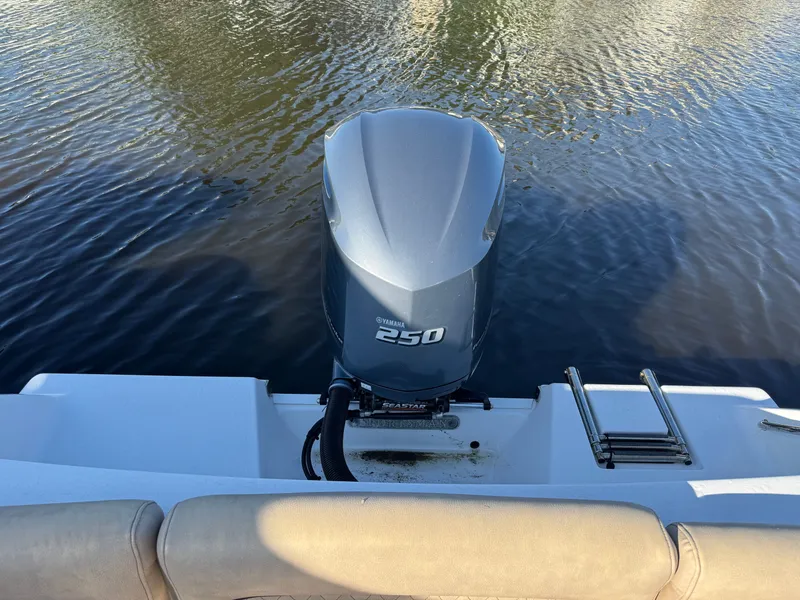 Slide: The Image of Sportsman Heritage 231 Center Console 2020 - 24