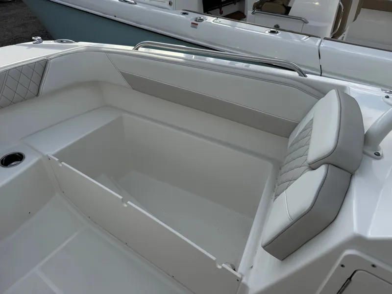 Slide: The Image of World Cat 230 SD 2026 - 13