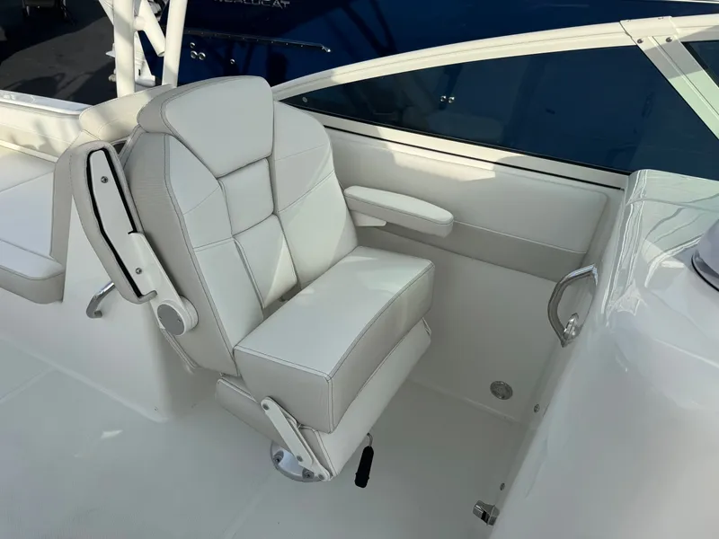 Slide: The Image of World Cat 230 SD 2026 - 19