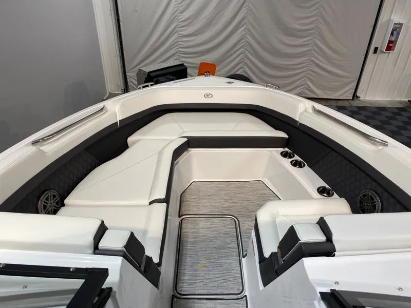 Slide: The Image of Cobalt R8 2026 - 11