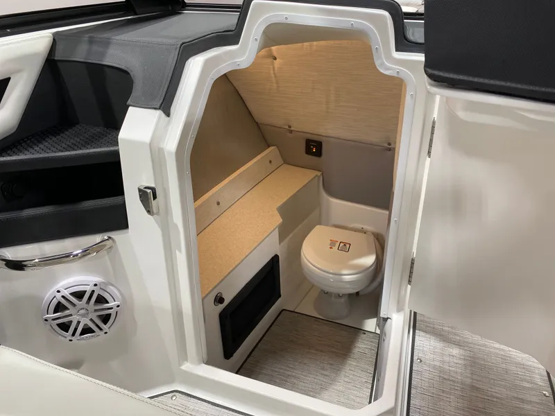 Slide: The Image of Cobalt R8 2026 - 15