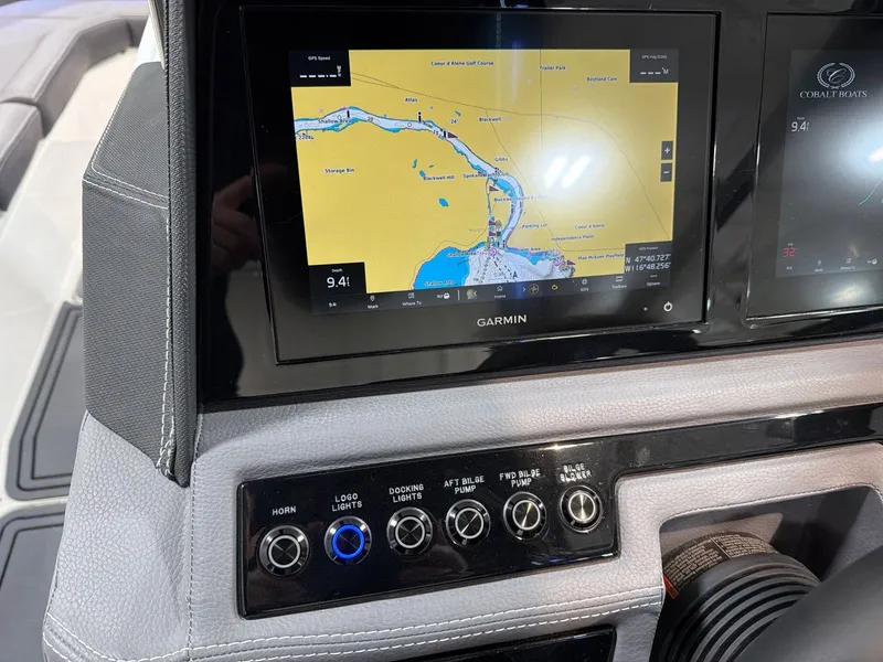 Slide: The Image of Cobalt R8 Surf 2026 - 23