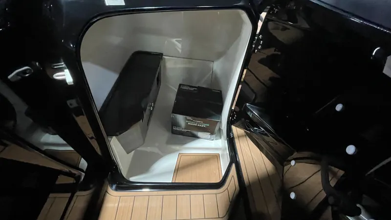 Slide: The Image of Yamaha 275SD 2026 - 12