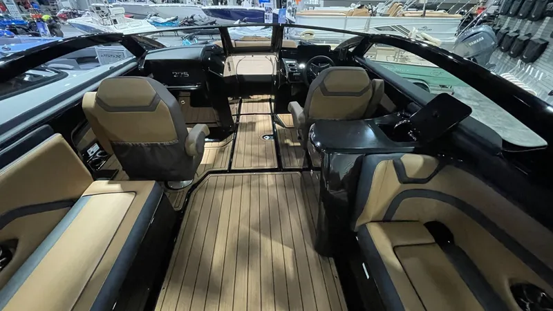 Slide: The Image of Yamaha 275SD 2026 - 6