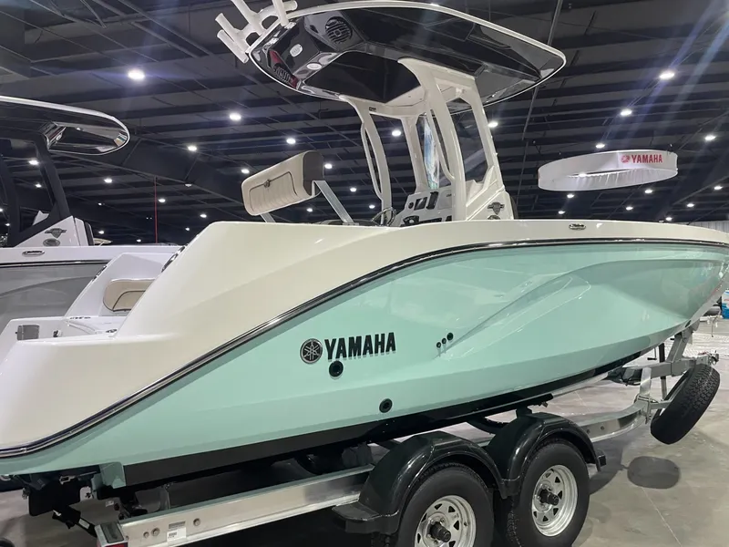 Slide: The Image of Yamaha 222 FSH Sport E 2026 - 3