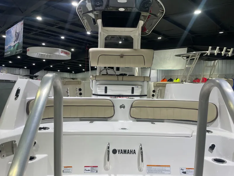 Slide: The Image of Yamaha 222 FSH Sport E 2026 - 4