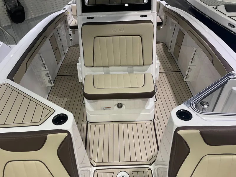 Slide: The Image of Yamaha 252 FSH Sport 2026 - 8