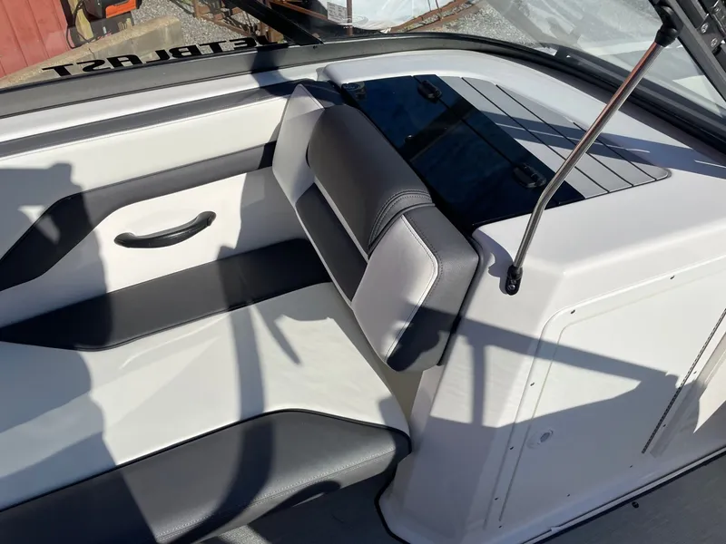 Slide: The Image of Yamaha AR210 2022 - 10