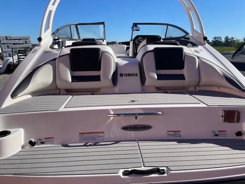 Slide: The Image of Yamaha AR210 2022 - 4