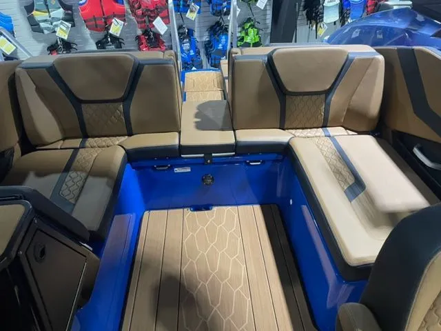 Slide: The Image of Yamaha 255XD 2024 - 8