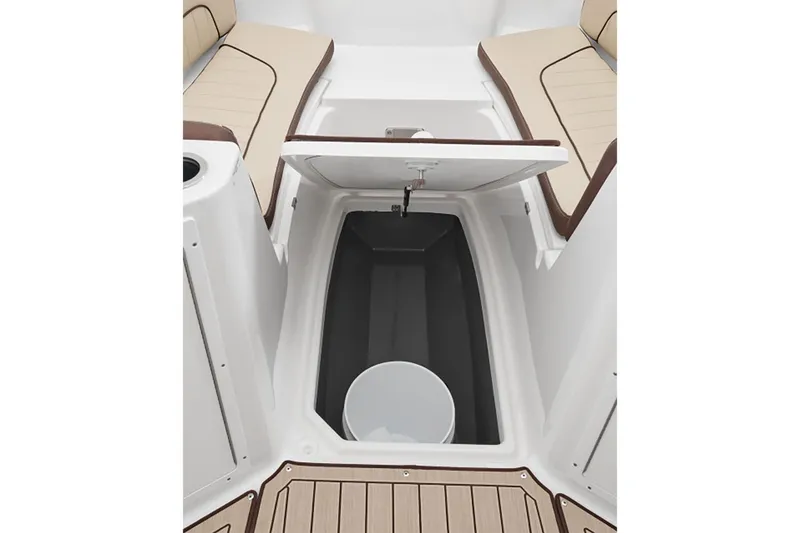 Slide: The Image of Yamaha 222 FSH Sport E 2025 - 10