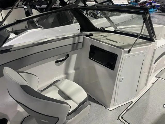 Slide: The Image of Yamaha SX220 2025 - 8