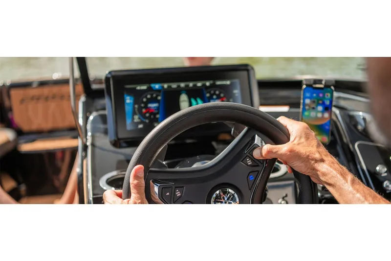 Slide: The Image of Yamaha 255XD 2025 - 18