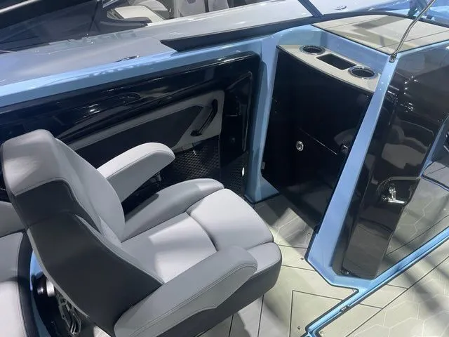 Slide: The Image of Yamaha 255XD 2025 - 8