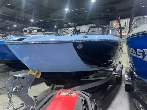 Slide: The Image of Yamaha 255XD 2025 - 9