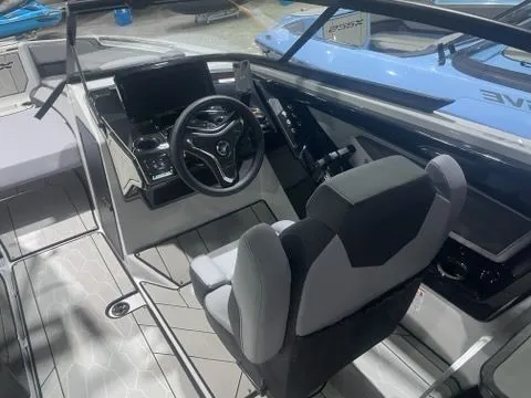 Slide: The Image of Yamaha 255XD 2025 - 4