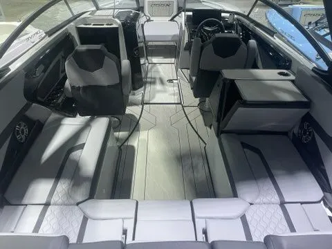 Slide: The Image of Yamaha 255XD 2025 - 8