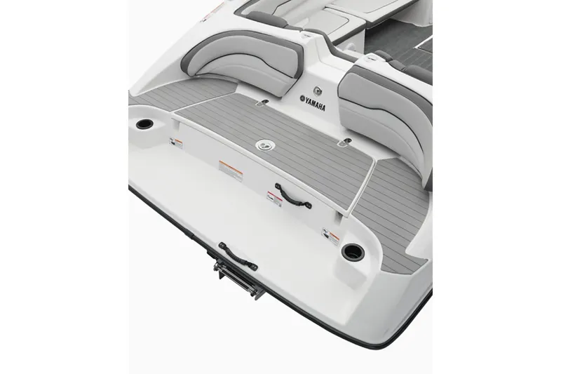 Slide: The Image of Yamaha AR190 2025 - 15