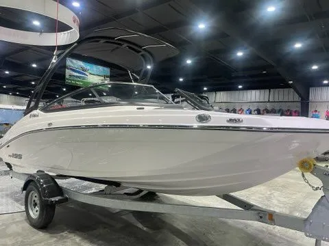 The Image of Yamaha AR195 2025 - 1