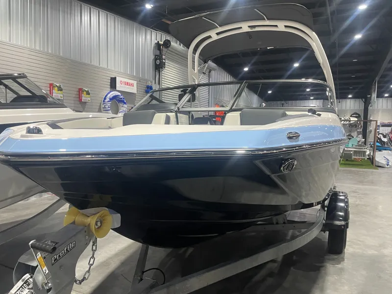 The Image of Yamaha 195S 2025 - 1