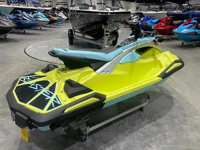 Slide: The Image of Yamaha JetBlaster PRO 3-Up 2025 - 4