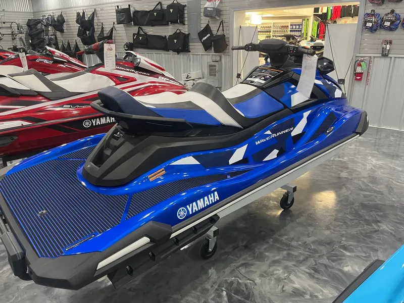 Slide: The Image of Yamaha VX CRUISER HO 2024 - 2